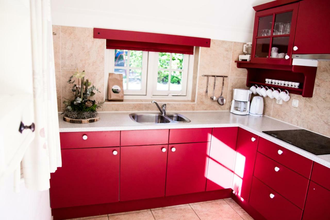 Bungalowpark Hoge Hexel Esterno foto