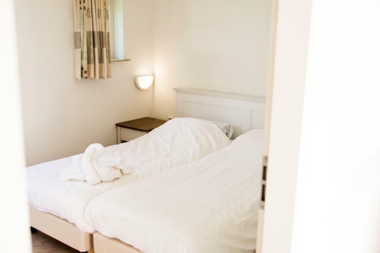 Bungalowpark Hoge Hexel Esterno foto